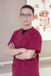 lekarz Artur Raiter - specjalista chirurgii ogólnej i gastroenterologii